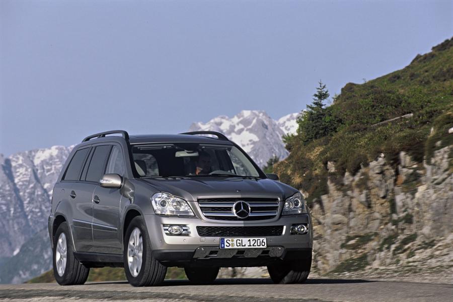  Mercedes-Benz GL-Class 2007 года  (фото 36 из 247)